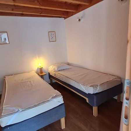Gites De L'Alouette Boffres Oda fotoğraf